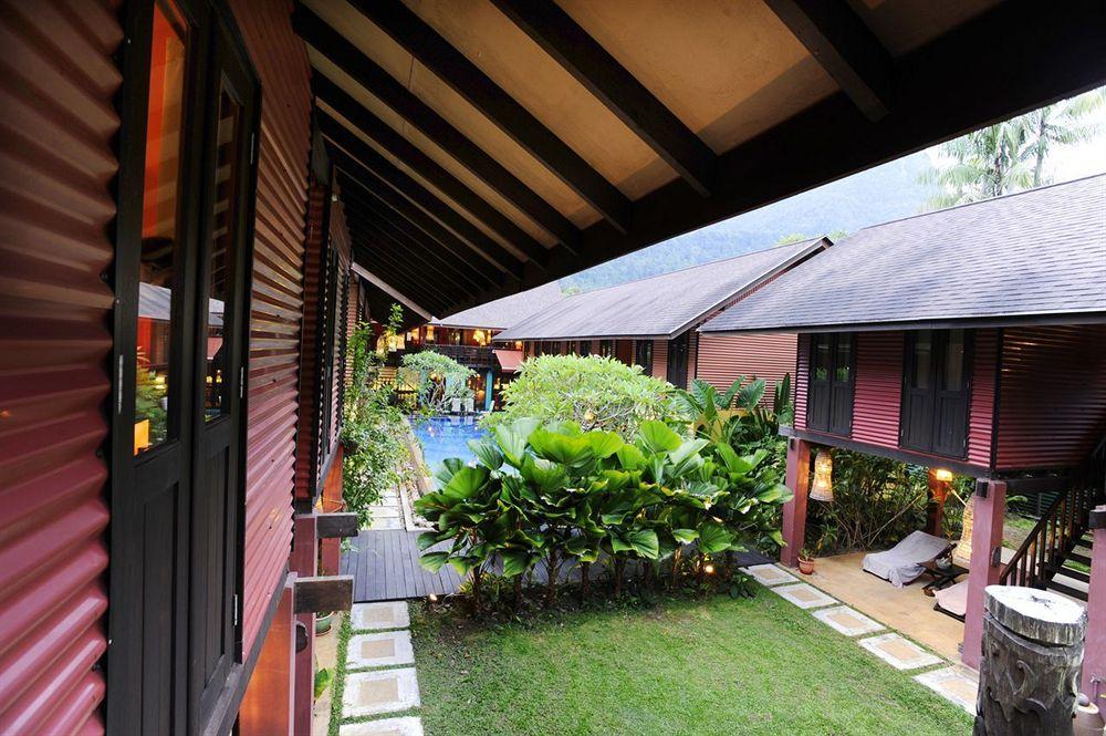 The Village House Santubong Exterior foto